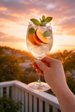 Load image into Gallery viewer, Weekender Peach Gin 700mL